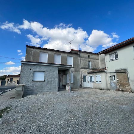 180A - Duplex T2 Tout Confort Du Gond - 45 M2 Le Gond-Pontouvre エクステリア 写真